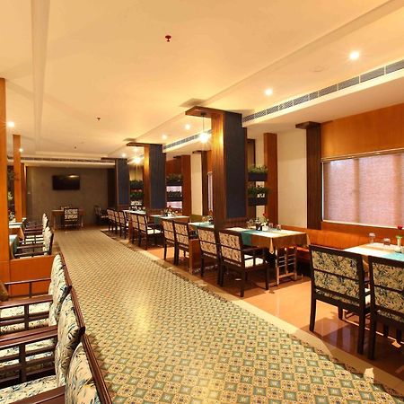 Hotel National Park Residency Kottayam à Ettumanoor Extérieur photo
